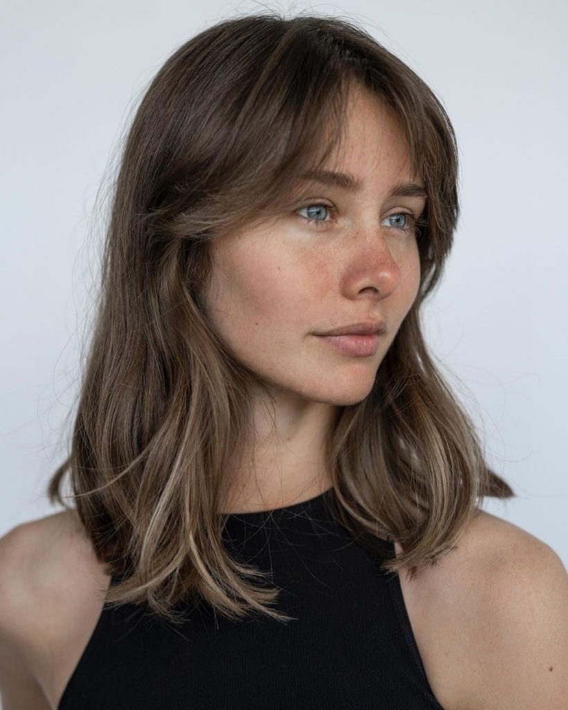 Short Hair with Curtain Bangs 2025 20 Ideas