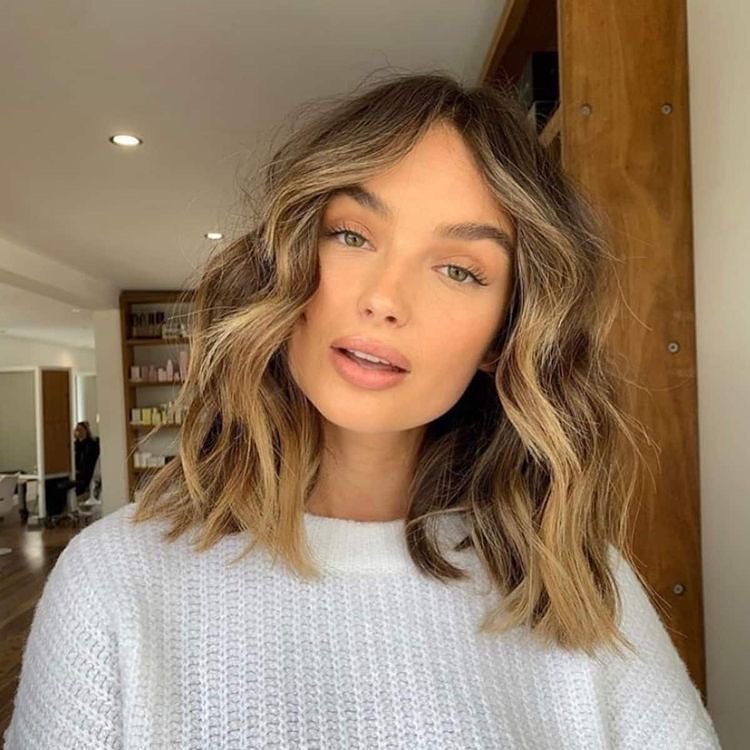 Medium Length Haircut Trends for 2025: Inspiring Styles for Every Woman 21 Ideas