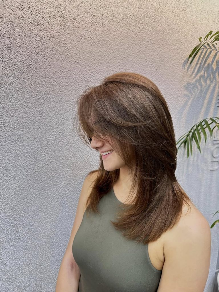 Layered Haircuts for Medium Hair 2025: Stylish and Versatile Choices 20 Ideas