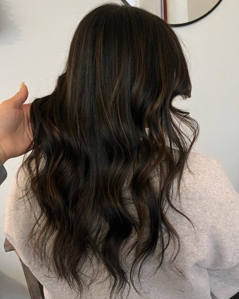 Dark Caramel Balayage: A Timeless Trend for Every Hair Type 22 Ideas