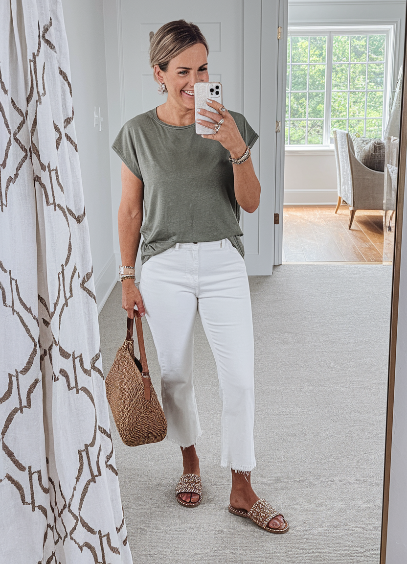 Mom Summer Outfits 2025: Trendy and Practical Looks for Every Style