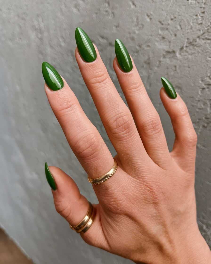 Green Spring Nails: 21 Fresh Ideas for 2025