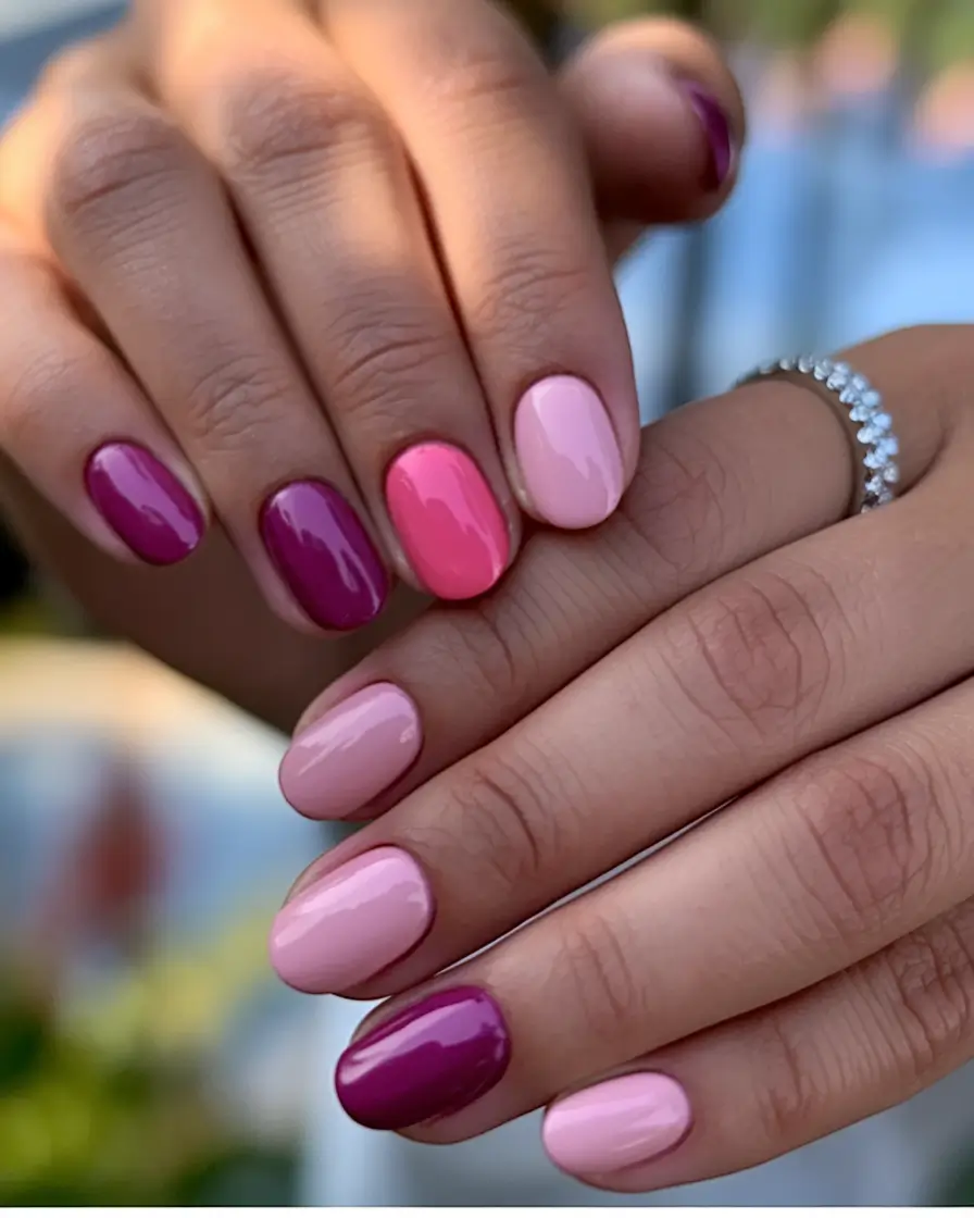 beach nails ideas 2025 Berry Ombré Round Nails