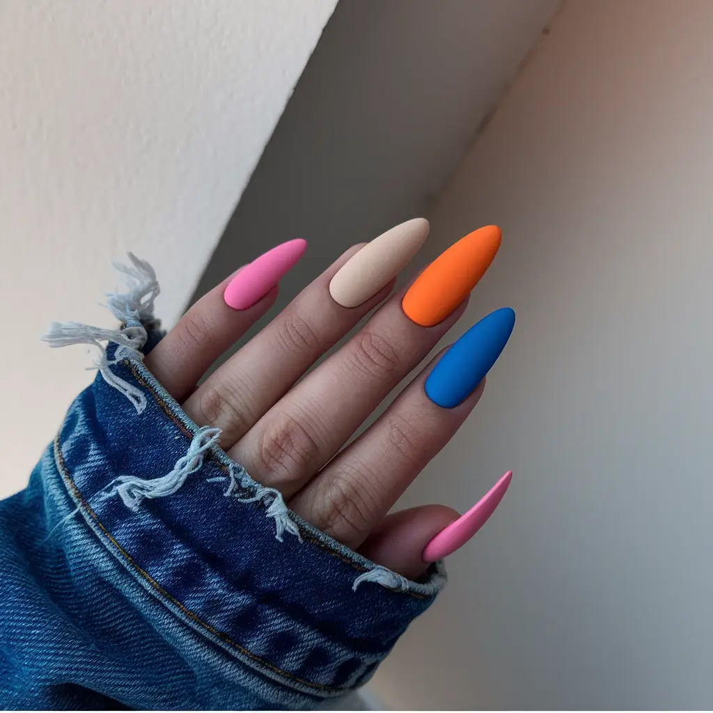 june nails ideas 2025 Colorblock Confidence