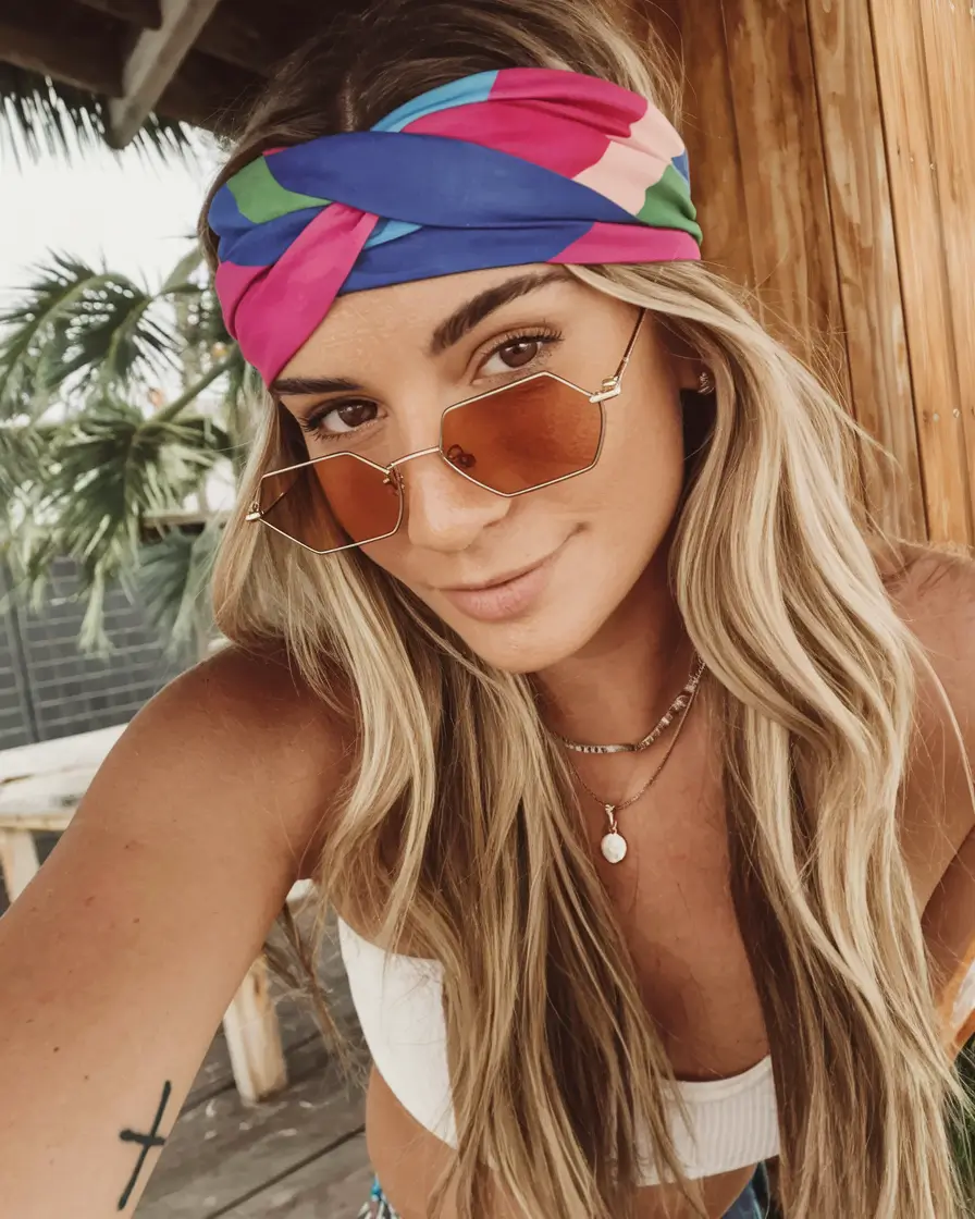 Relaxed Trends Vacation Hairstyles for Summer 2025 Beach Hair with Colorful Turban Headband