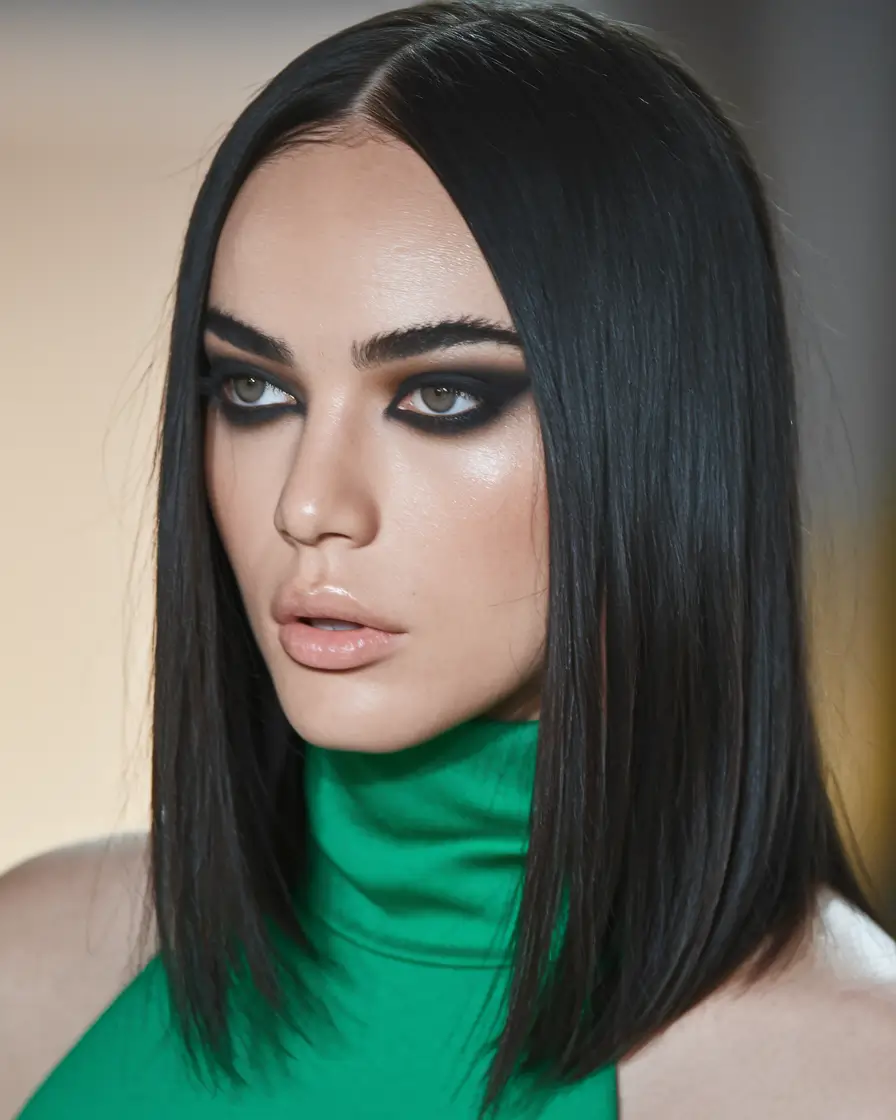 Stylish & Easy Wig Ideas to Try Summer 2025! Super-Sleek Jet Black Center Part Lob