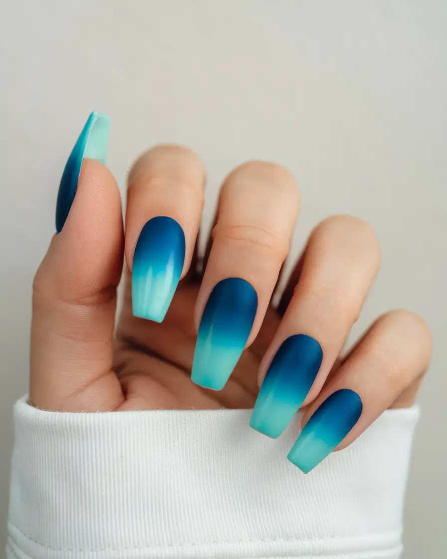 Best July Nail Colors for 2025 Ocean Fade for Chill Days