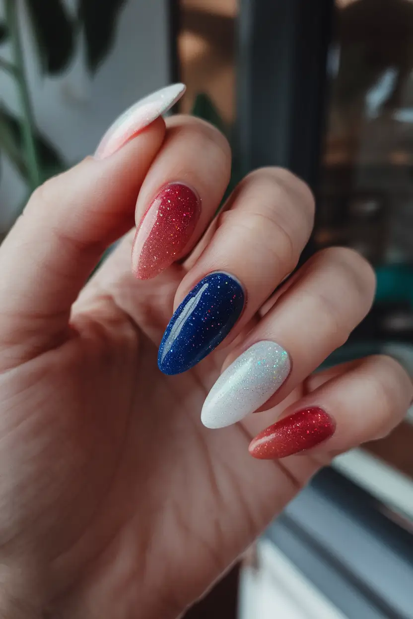 Best July Nail Colors for 2025 Fireworks in Glitter Form