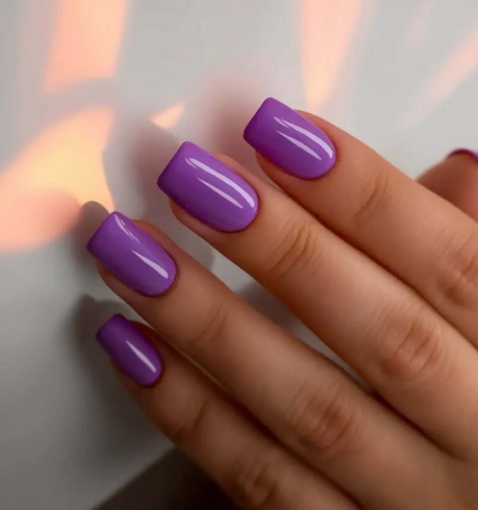 end of summer nails ideas 2025 Lavender Pop for Everyday Chic