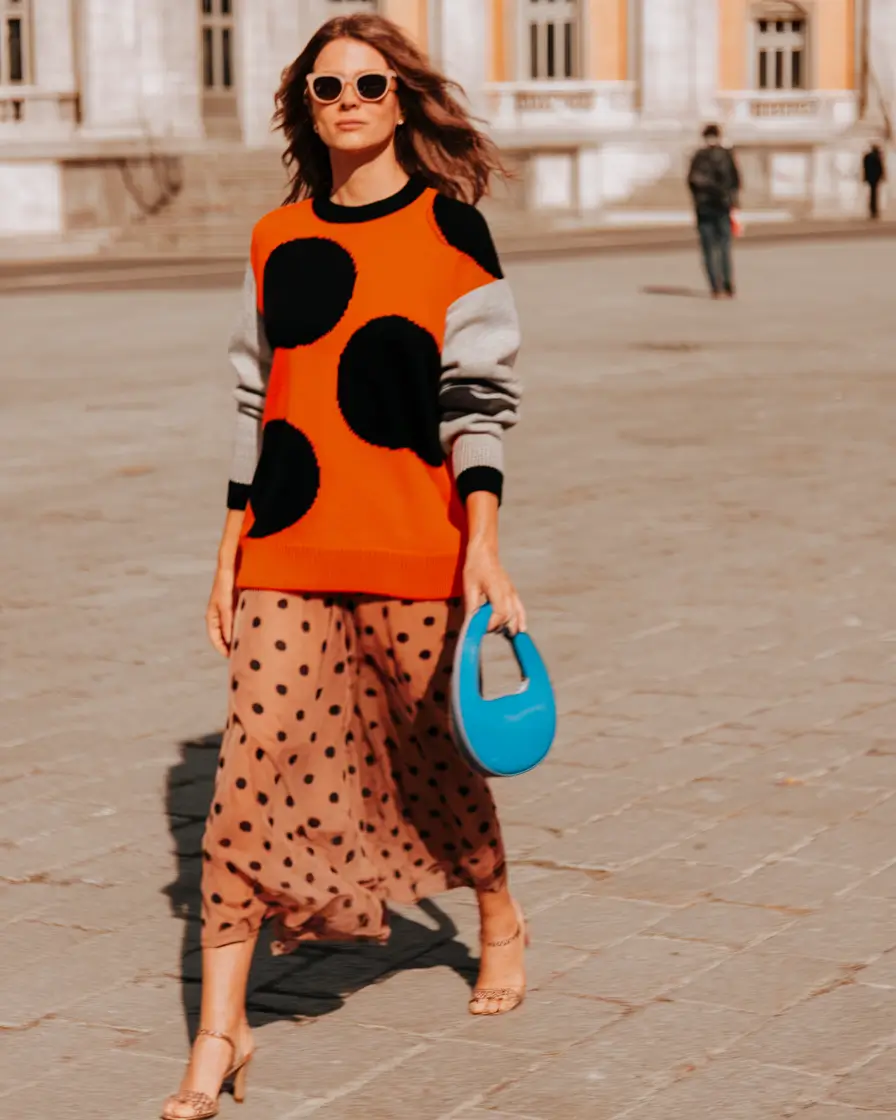 Casual September outfits Ideas 2025 Graphic Contrast and Soft Drama