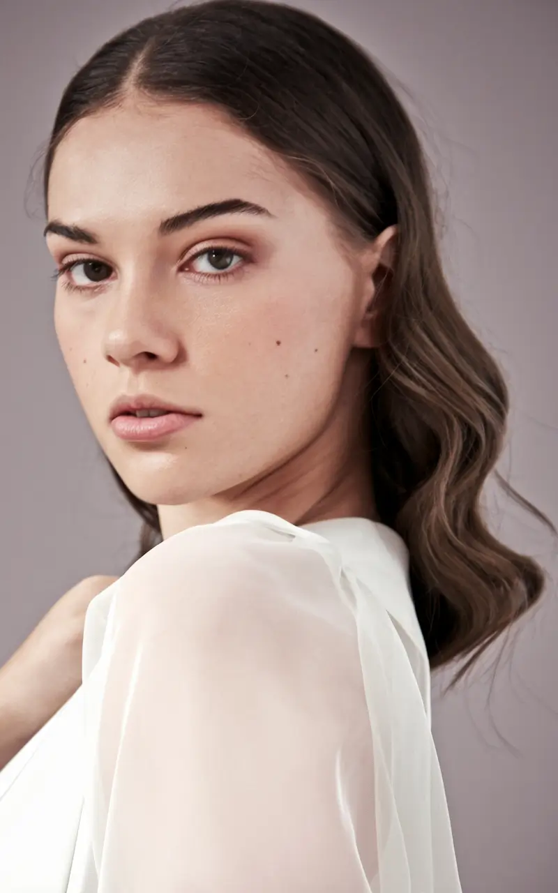 Fall Hairstyle for Medium Hair 2025: Easy & Elegant Looks for Every Hair Type