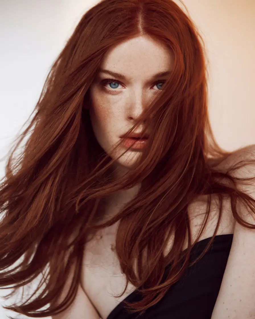 Must-Try Fall Red Hair Colors for Redheads 2025 Subtle Cinnamon Drama for Blue-Eyed Elegance