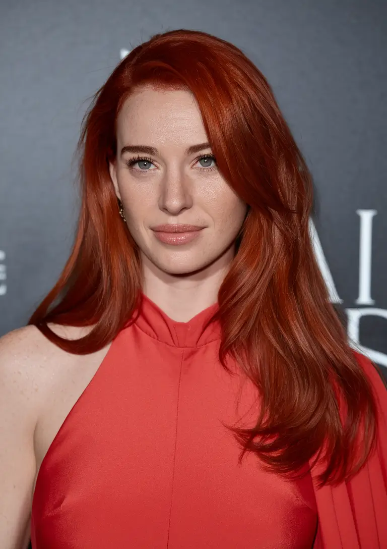 Must-Try Fall Red Hair Colors for Redheads 2025 Classic Auburn Drama with Sleek Movement