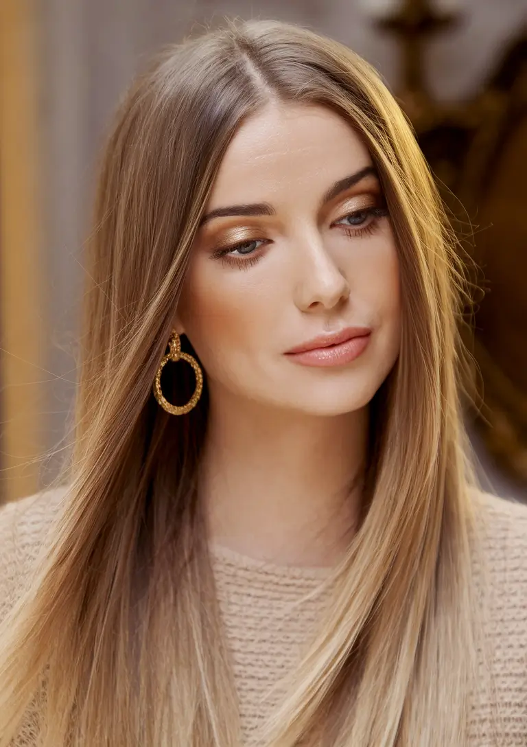 Best Fall 2025 Haircuts for Mid-Length Hair Long Sleek Layers with a Polished Finish
