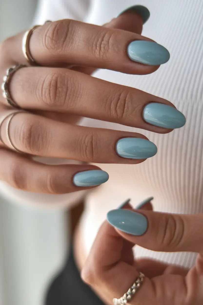 Fall 2025 Round Nail Designs Pale Blue Crispness