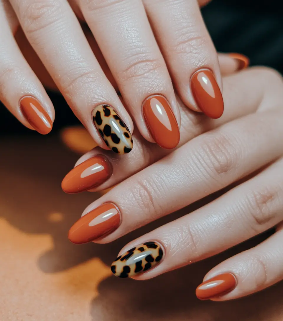 Stylish Brown Fall Nails 2025 Leopard Accent Glam