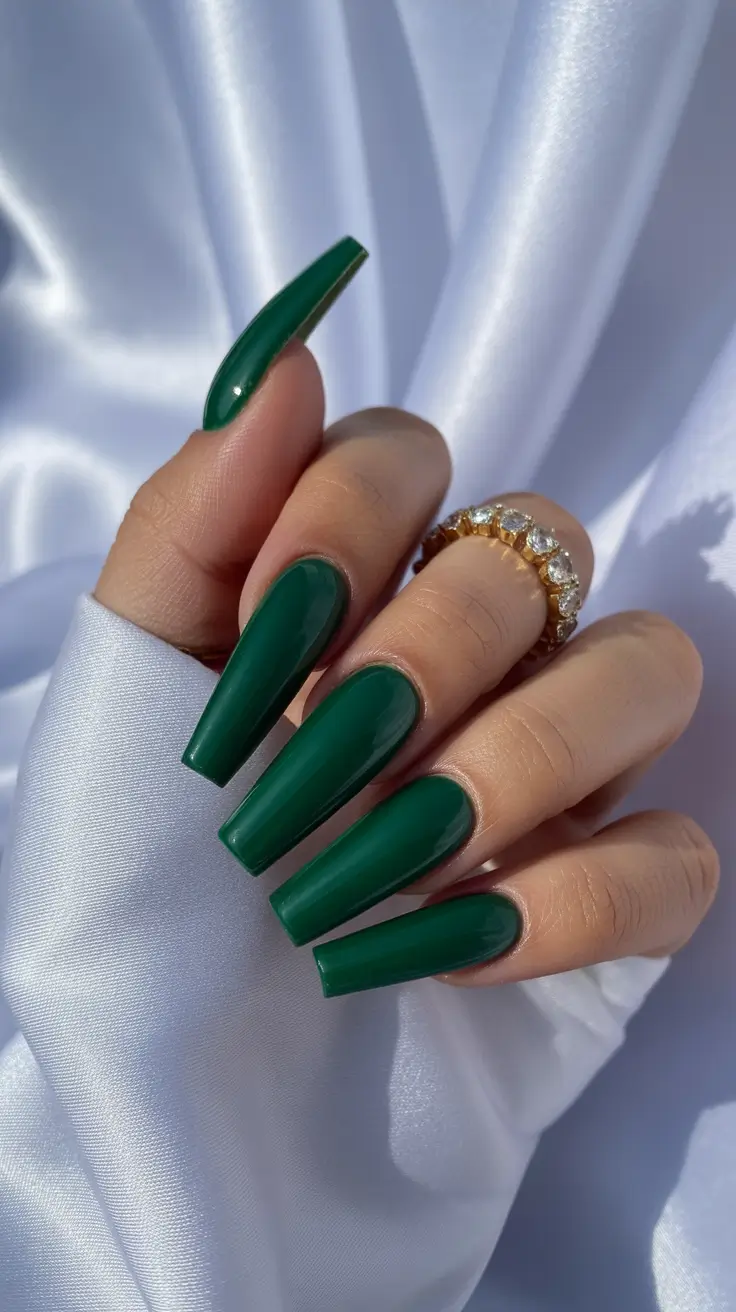 coffin nails ideas 2026 Emerald Green Luxe Shine