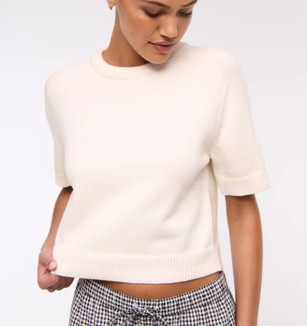 top Abercrombie & Fitch Women's Madeline Crew Sweater Tee Abercrombie & Fitch $24.97