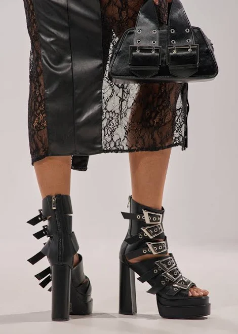 shoes Akira Gold Alberic Chunky Platform Sandal AKIRA $99.9