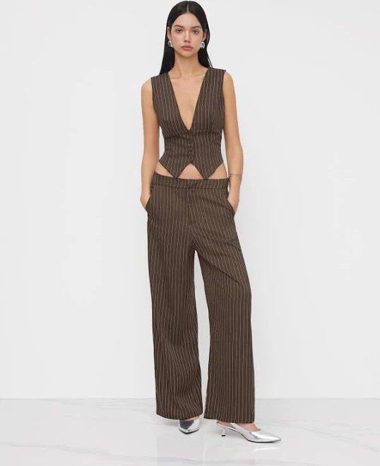 outfits CIDER Women's Woven V-Neck Stripe Button Tank Top & Mid-Rise Pocket Straight Leg Trousers Set Work Casual Breathable Lined Non-Stretch Versatile Cider $43.11