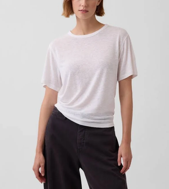t-shirt Gap Women's Relaxed Linen-Blend T-Shirt Gap $31