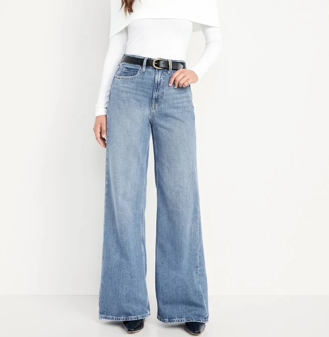 jeans Old Navy Women's Extra High-Waisted Super Wide-Leg Jeans Old Navy $27.49