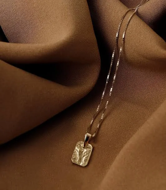 accessory Tiny Gold Rectangle Pendant Necklace Etsy - Seller $55.41