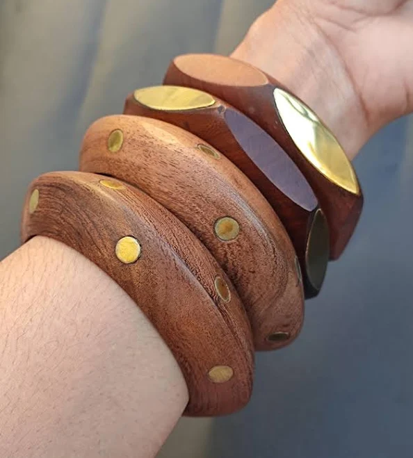 accessory Vintage Bohemian Wood & Brass Bangle Bracelet Set Etsy - JEWELRYMAKINGART $21