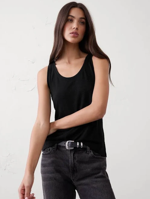 top Women's Linen-Blend Scoop-Neck Tank Banana Republic Factory $17.5