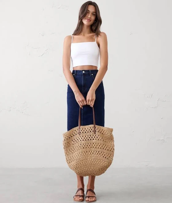 top Women's Soft Stretch Bandeau Banana Republic Factory $12.5