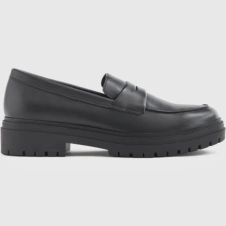 Quince Women's Italian Leather Lug Sole Loafer