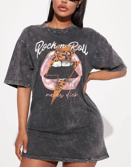 Fashion Nova Short Sleeve Cotton Blend Crew Neck Rock N Roll Washed T