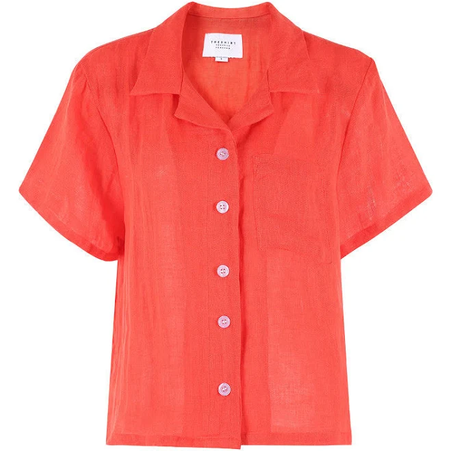 The Coco Shirt with No Gape Technology