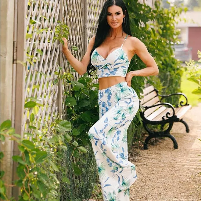 Tropical Print Two-Piece Set | Color: Green/White | Size: S | Katelynrunck's Closet
