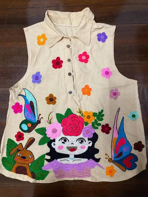 Hand Embroidery Collared Sleeveless Shirt