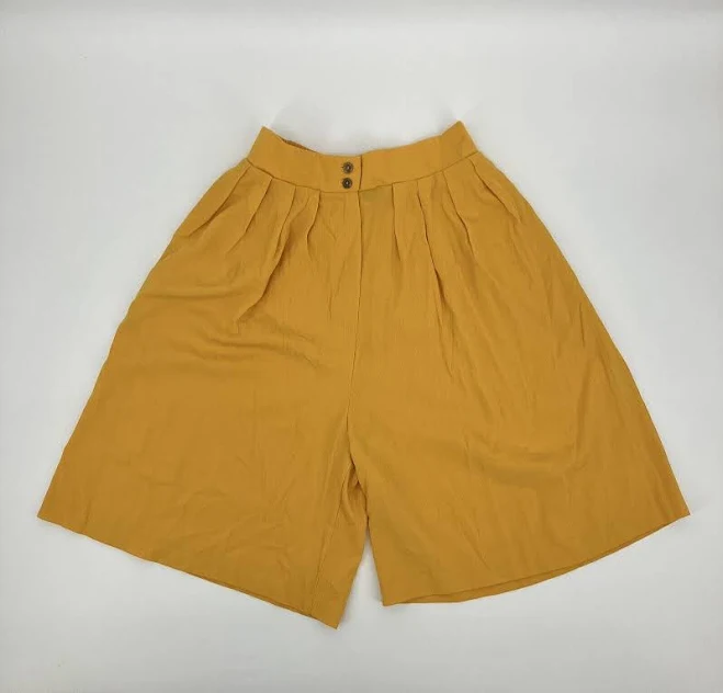 Vintage Lee Winter Mustard Yellow Pleated Shorts/culottes, Elastic