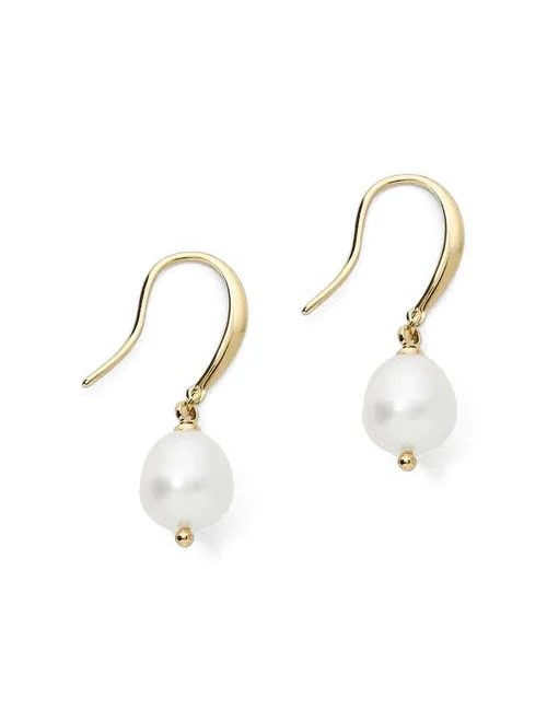 Olive & Piper Women's Prado Pearl Drop Earrings