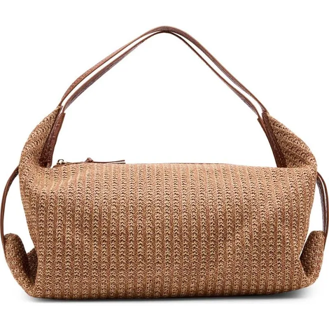 Woven straw crossbody bag with magnetic closure