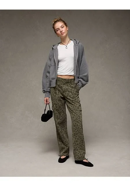 AE Women's Low-Rise Baggy Cargo Pants