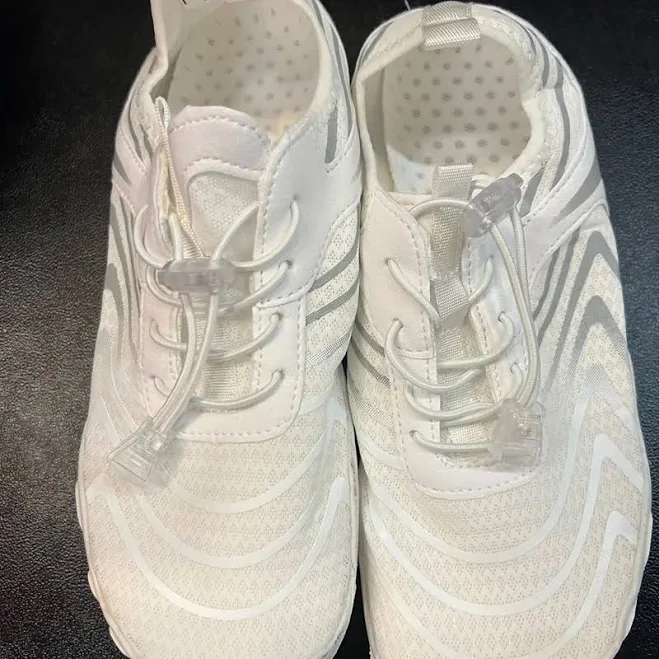 White Athletic Sneakers with Silver Accents1