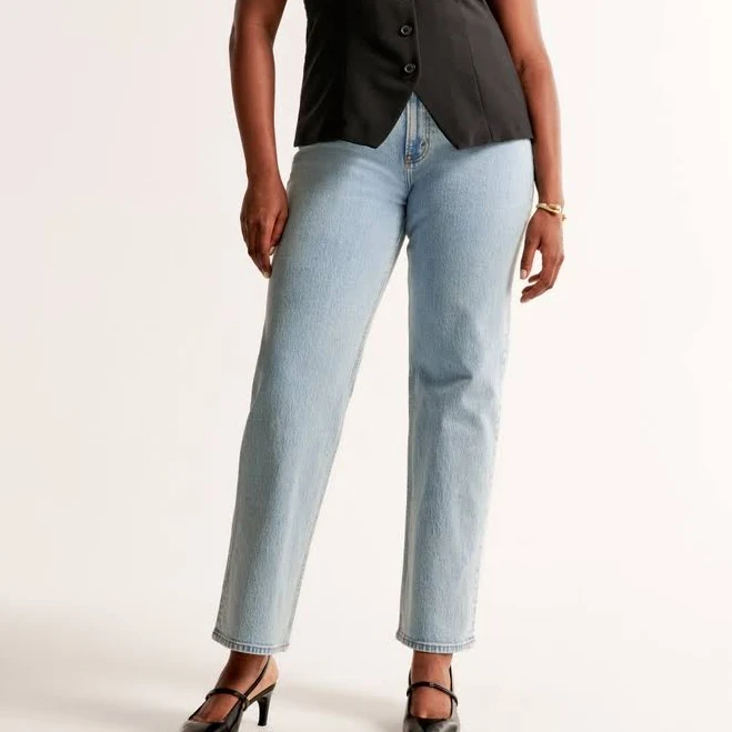 Abercrombie & Fitch Women's High Rise Vintage Straight Jean