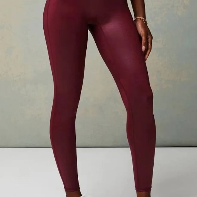 Fabletics Merlot Shine High-waisted Leggings | Medium | Motion365+