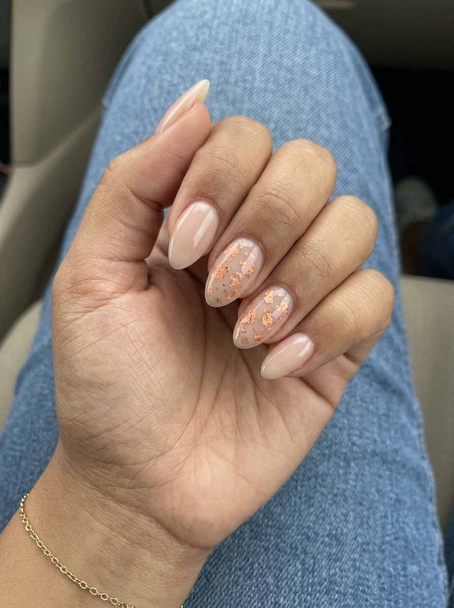 Golden Hour Foil Almond Nails 2026 Golden Hour Foil Almond nails for easy summer nails 2026, glamorous for date nights.