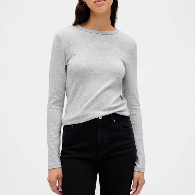 top Gap Women's Modern Crewneck T-Shirt Gap $19