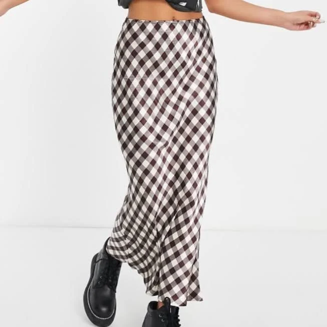 skirt Topshop Skirts | Topshop Satin Gingham Checkered Midi Skirt In Black & White | Color: Black/White | Size: Us 6 | Azbohochic's Closet Poshmark $25