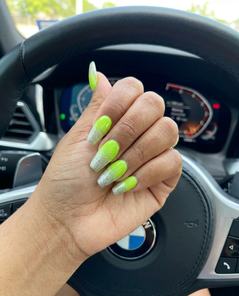 Lime Green Glitter Fade Coffin 2026 Lime Green Glitter Fade Coffin nails for trendy summer nails 2026. Glamorous, edgy festival style with silver glitter.