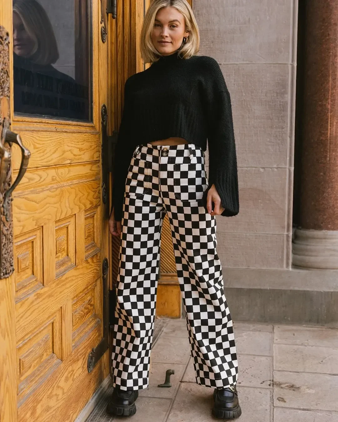 all pants outfits for women 2026 Black and White Checkerboard Pants With Retro Cool-Girl Energy