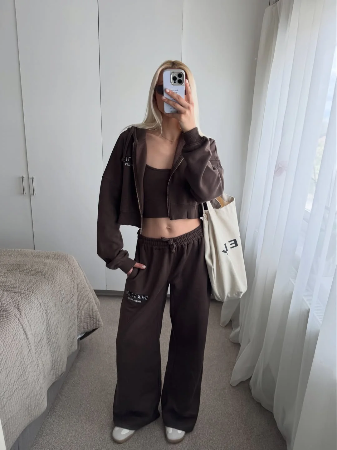 back to school outfits 2026 Chocolate Streetwear That Makes Early Classes Easier