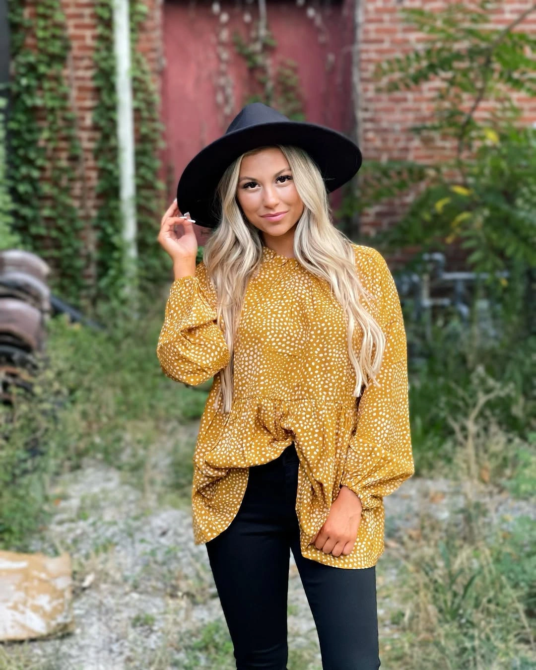 boho chic fall outfits 2026 Mustard Blouses That Brighten Autumn Neutrals