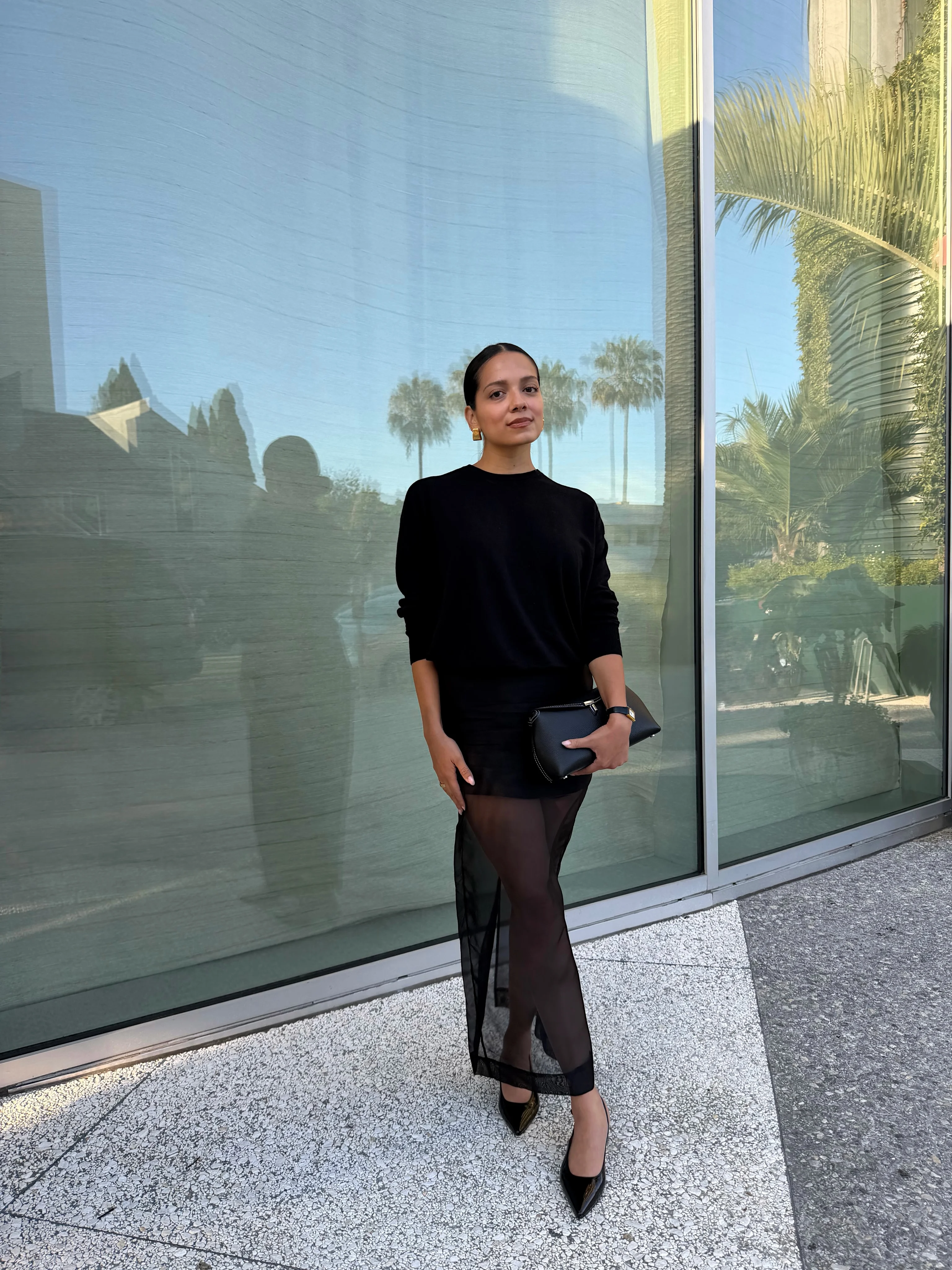 comfy fall outfits 2026 Sheer Black Skirt For A Soft-Classy Fall Evening